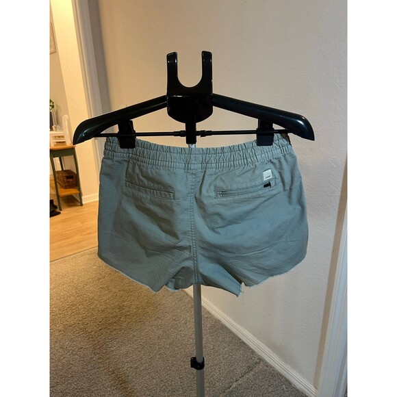 Vuori Women’s Vintage Ripstop Shorts in Eucalyptus Size X-Small - Picture 7 of 10